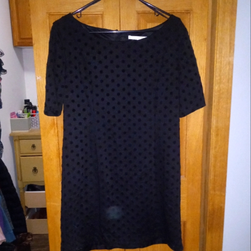 Black short sleeve cocktail dress